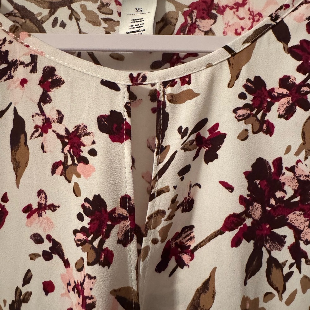 White House Black Market Floral Blouse Pink Cream Small - Picture 5 of 13